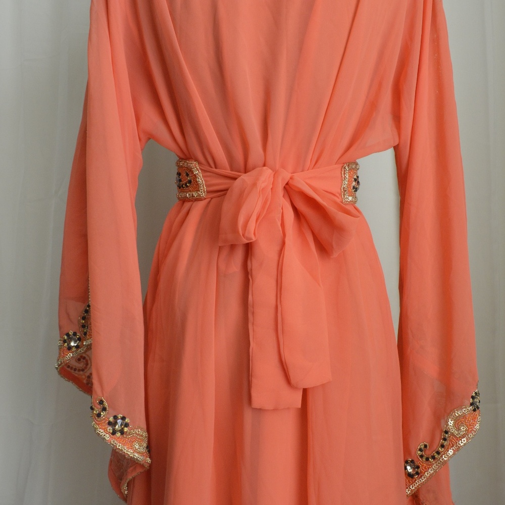 DUBAI Beaded Kaftan/Dress - Picture 6 of 7
